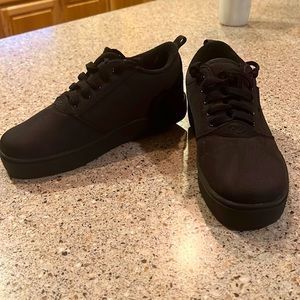 Heelys black